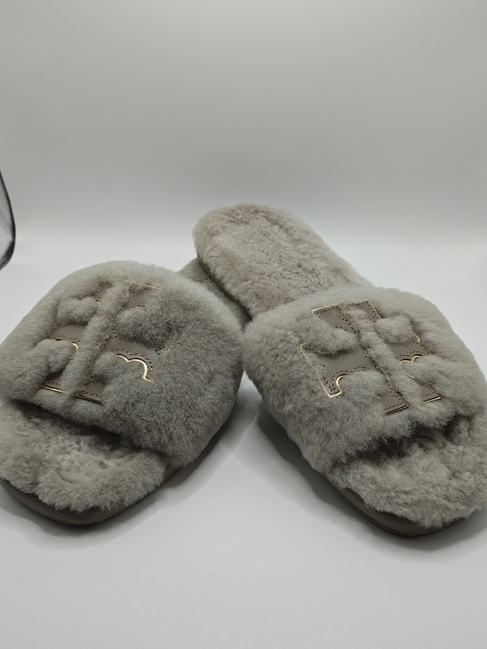 Tory Burch -Fur Slide Slippers in Light Gray Size 8